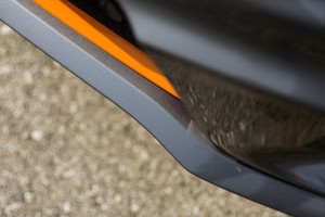2015-mercedes-benz-cla-shooting-brake-orange-art-test-12