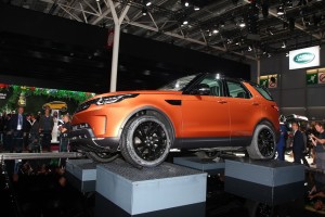 2017 Land Rover Discovery fot. carscoops.com